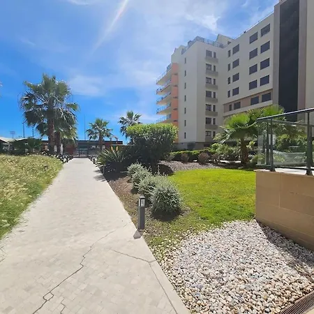 River Terrace & Pool View - Seixal * Seixal (Setubal)