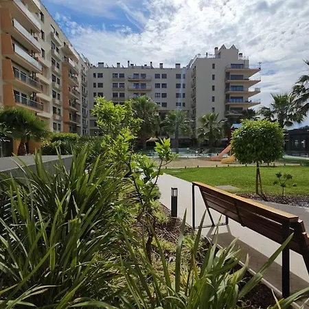 River Terrace & Pool View - Seixal Apartmán