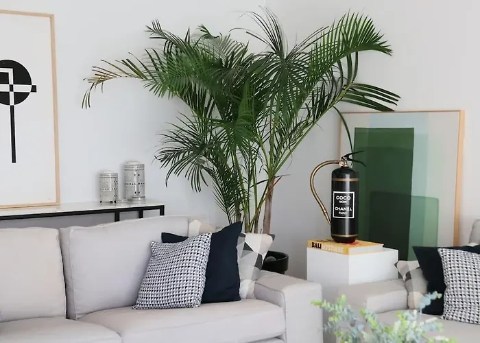 River Terrace & Pool View - Seixal Apartament *
