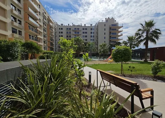 River Terrace & Pool View - Seixal